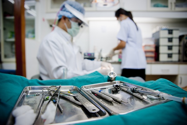 How To Choose The Best Oral Surgeon For Your Needs
