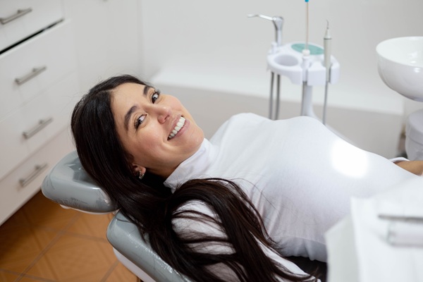 How Tooth Replacement Enhances Oral Health And Confidence